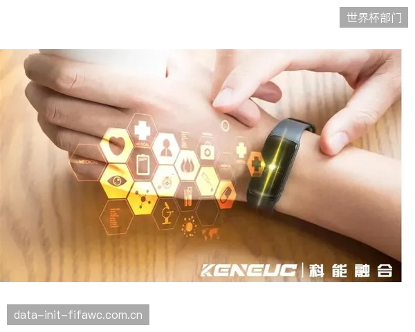 可穿戴设备将不再仅是数据采集工具，而是连接线上理论指导与线下实时动作反馈的核心中枢